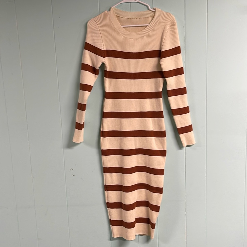 NWOT Maxi sweater dress